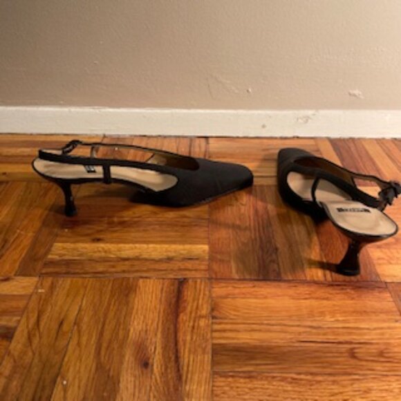 Stuart Weitzman Vintage Slingback Pumps Black Size 8.5 B - Picture 8 of 8